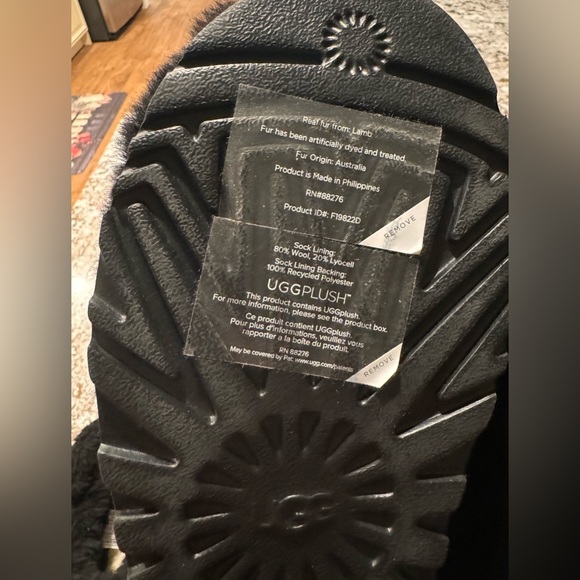 UGG Cozy Booties - Picture 6 of 11